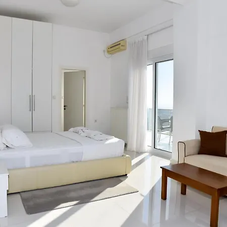 Verga Villa *